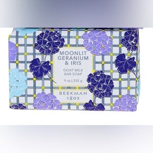 🐐🌼Beekman 1802 Geranium and Iris  9ounce size Goat Milk Soap